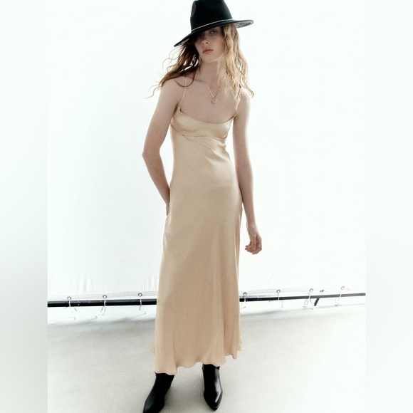 ZARA SATIN EFFECT CUT OUT DRESS - Picture 3 of 16